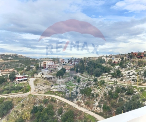 R9-2057 Land with Building for sale in Syr El Danniyeh - North Lebanon