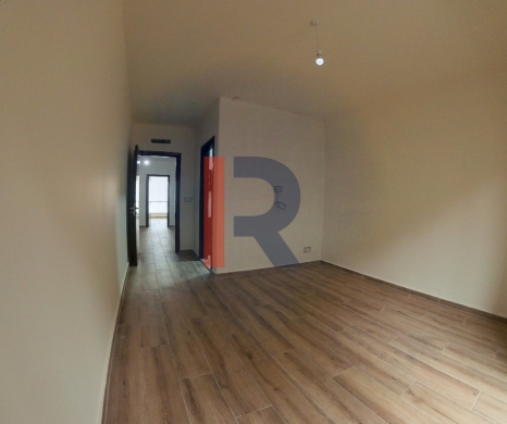 R9-2251 Triplex 381m for sale in Balamand - Koura