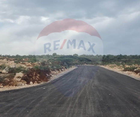 R9-2304 Land 1050m for Sale in Balamand – Koura with Sea and Mountain View