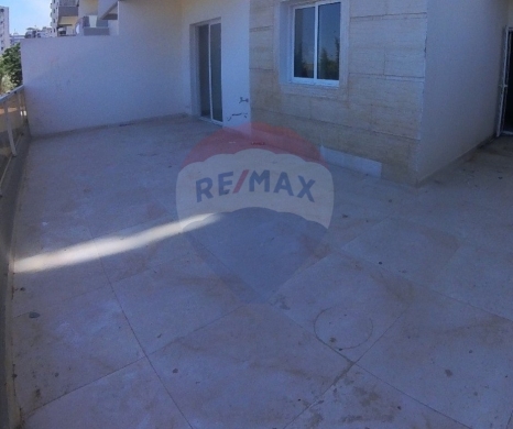 R9-2449 Apartment 145m for Sale in Mitein Street – Tripoli