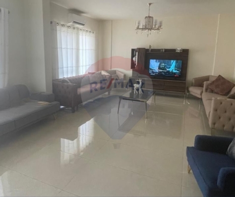 R9-2516 Apartment 180m for Sale in Miten Street – Tripoli