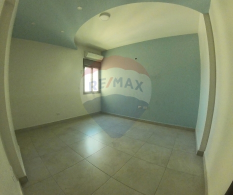 R9-2610 Apartment for Rent in Dam wel Farez, Tripoli – 200 Square Meters
