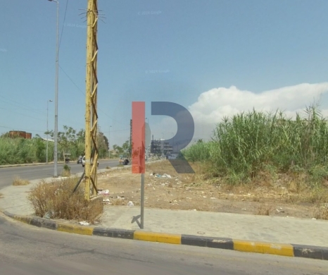R9-2642 Two Shops for Rent – Corniche El Mina, Tripoli
