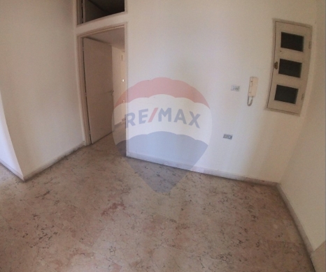 R9-2710 Three Bedrooms ApartmentFor Rent Tripoli