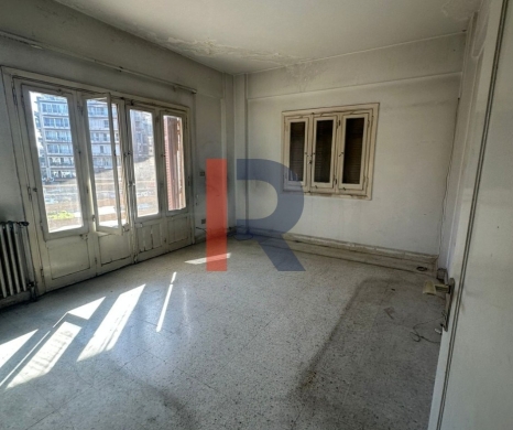 R9-2726 Apartment for Sale on Main Road – Miten Street