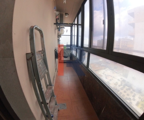 R9-2771 Sea View Apartment For Sale in Corniche el Mina - Tripoli