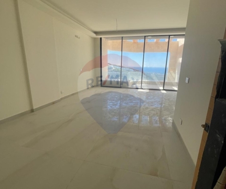 R9-2780 Elegant 2-Bedroom Apartment in Balamand with Breathtaking Views