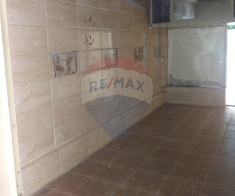 R9-2800 Connected Shops for Sale in Azmi Street Tripoli – 90 m²