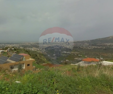 R9-2834 Land with House for Sale in Deir Nbouh – 1,000 m²