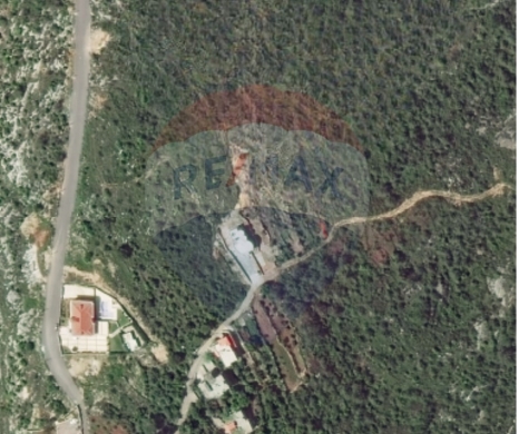 R9-2880 Land for Sale in Rahbeh Akkar – 8590 m² Villa Zone with Mountain View