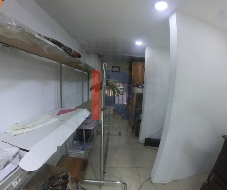 R9-2882 Showroom for Sale in Kadisha Street – Tripoli, 152 m², 3 Floors, Prime Location