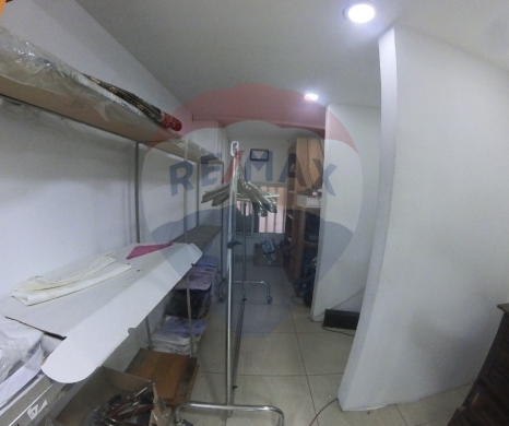 R9-2882 Showroom for Sale in Kadisha Street – Tripoli, 152 m², 3 Floors, Prime Location معرض للبيع في شارع قاديشا – طرابلس، 152 م²، 3 طوابق، موقع رئيسي