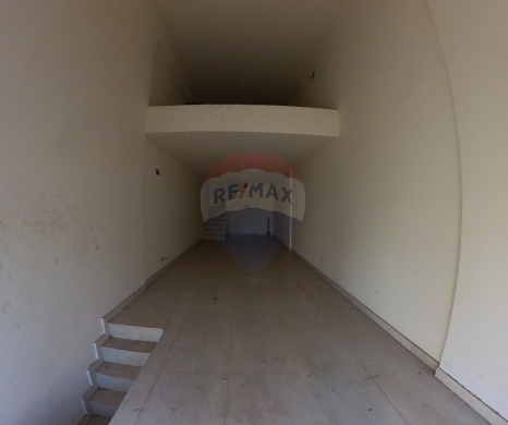 R9-2942 Shop for Sale in Dam Wel Farez Tripoli – 3 Floors, Near Sah Seh