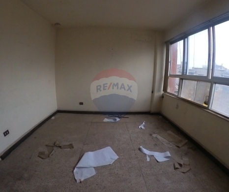 R9-2979 Office for Sale in Tal Tripoli Next to Notaries – 70 m², 4th Floor