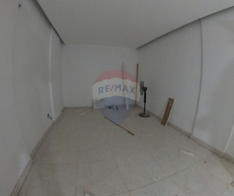 R9-3015 Shop for Sale in Abou Samra Al Manar Tripoli – 90 m², 3 Floors